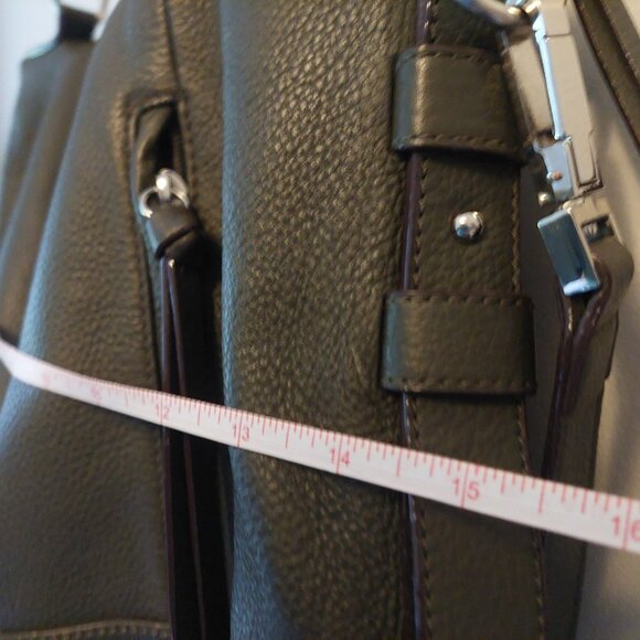 Green leather Sanctuary crossbody bag - Picture 3 of 9